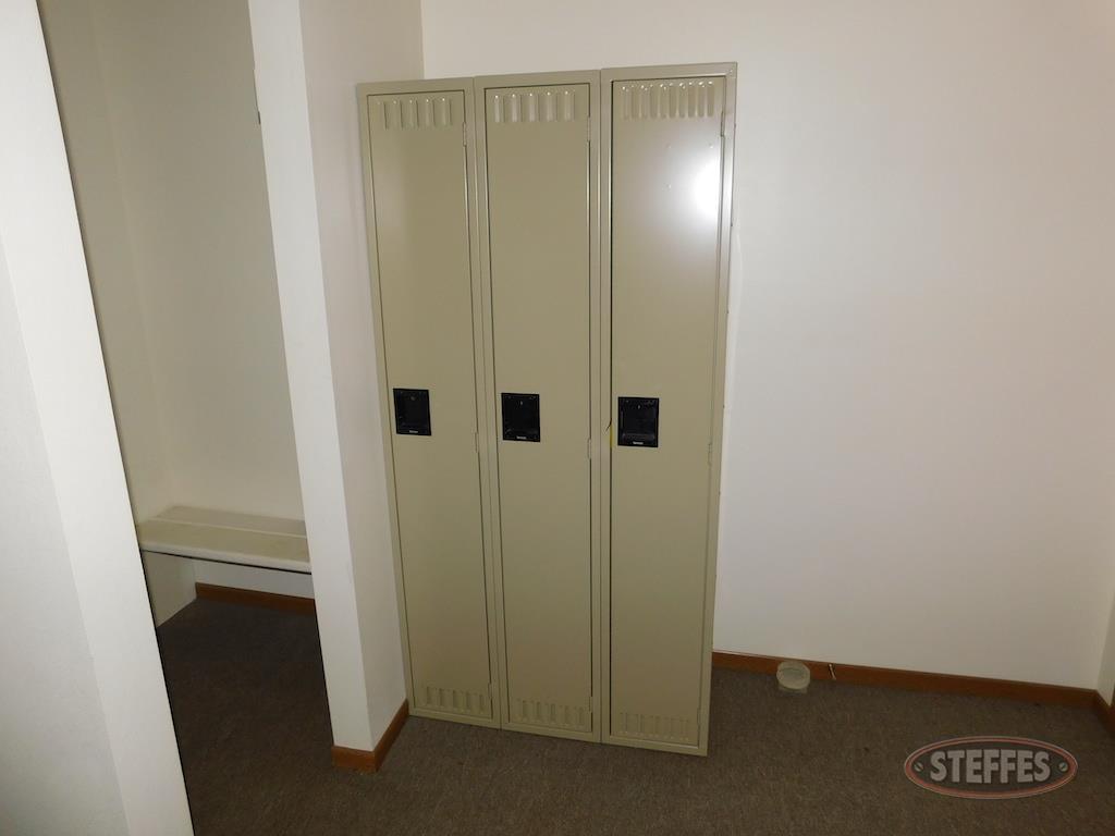 (3) Door Metal Locker